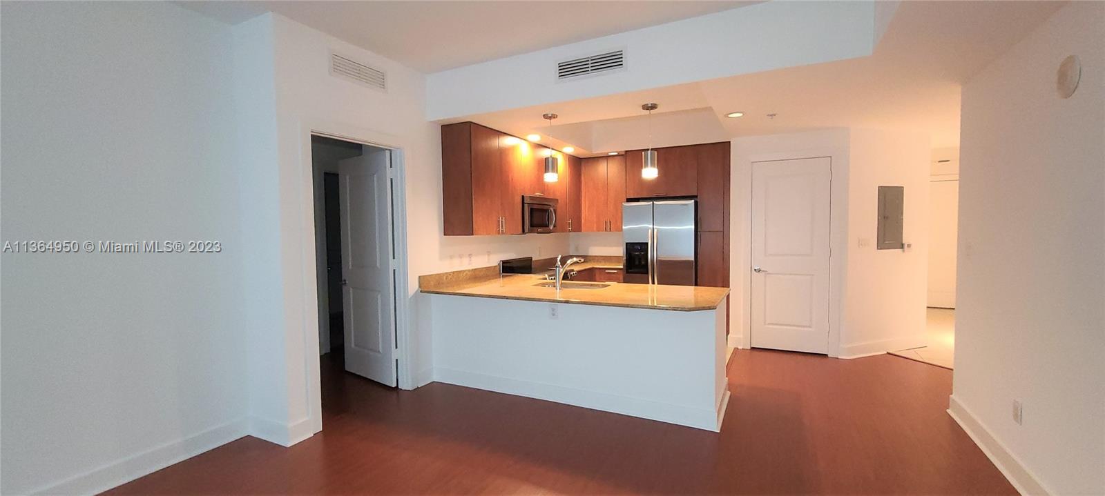 STRADA 315 CONDO - Residential