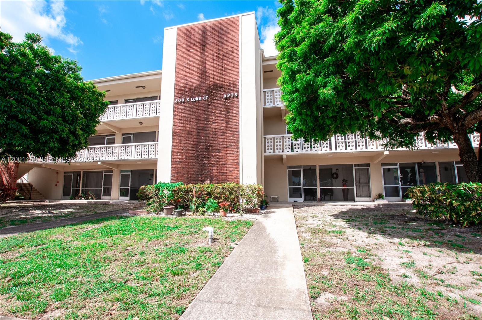 SOUTHBROOK CONDOMINIUM AP - Residential