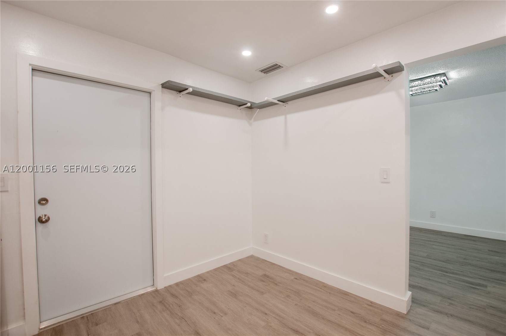 SOUTHBROOK CONDOMINIUM AP - Residential