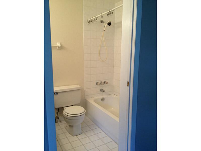 OASIS CONDO NO 3 - Residential Lease
