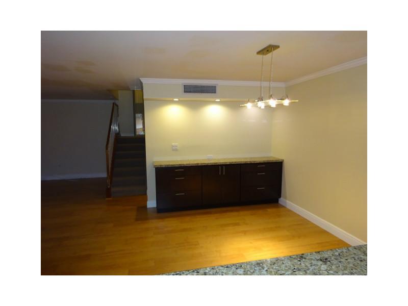 OASIS CONDO NO 3 - Residential Lease