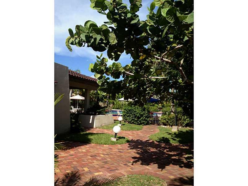 OASIS CONDO NO 3 - Residential Lease
