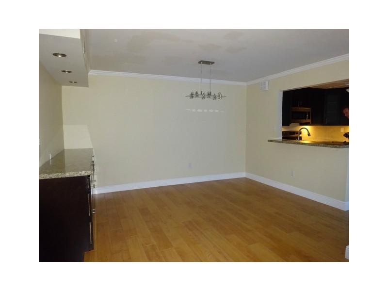 OASIS CONDO NO 3 - Residential Lease