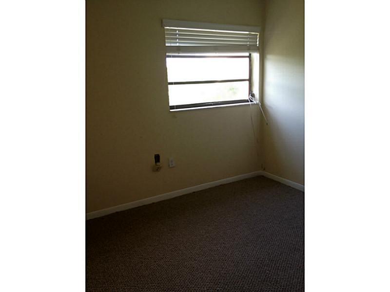 OASIS CONDO NO 3 - Residential Lease