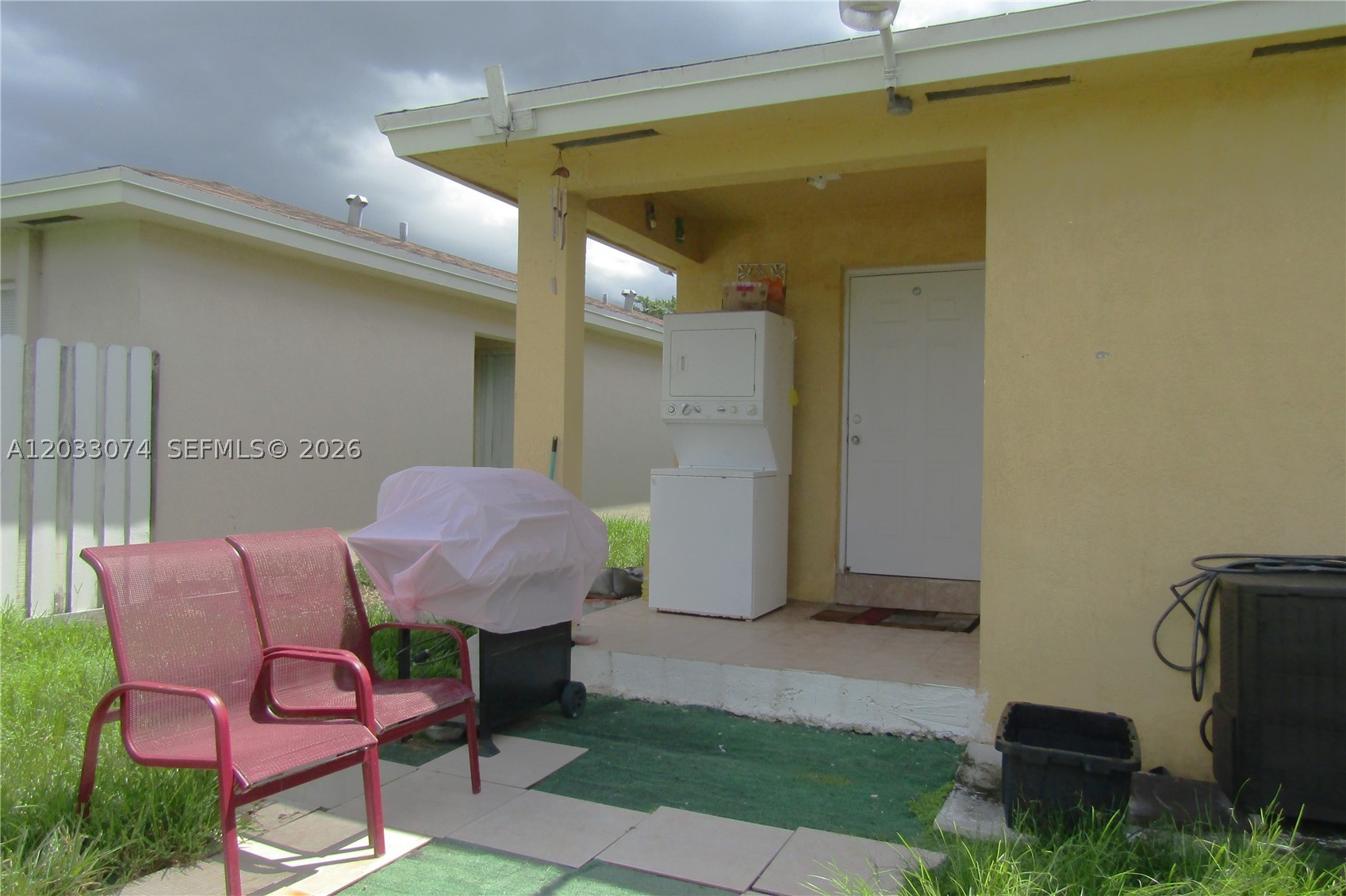 VILLAS OF PALM BAY - Residential