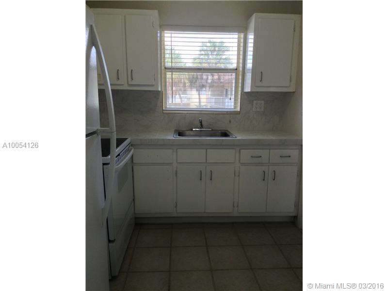 Dadeland Park Condo - Residential Lease