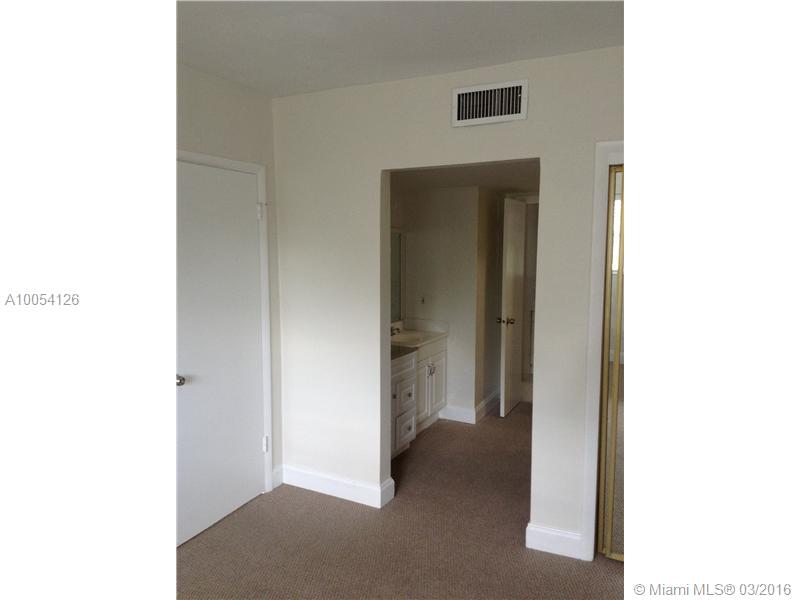 Dadeland Park Condo - Residential Lease