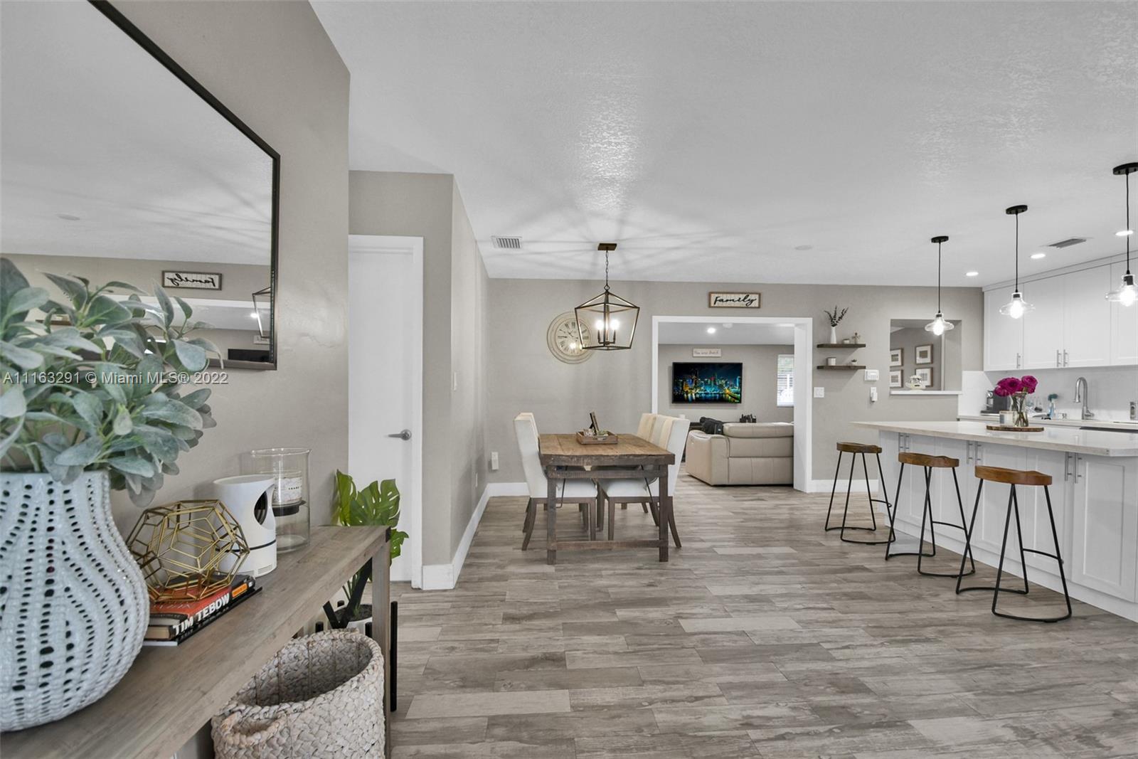 PALM SPRINGS NORTH SEC C - Residential