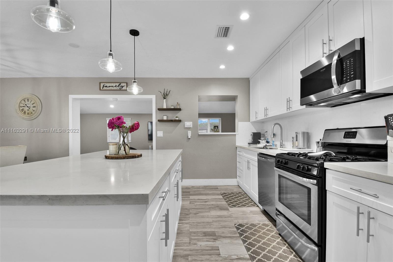 PALM SPRINGS NORTH SEC C - Residential