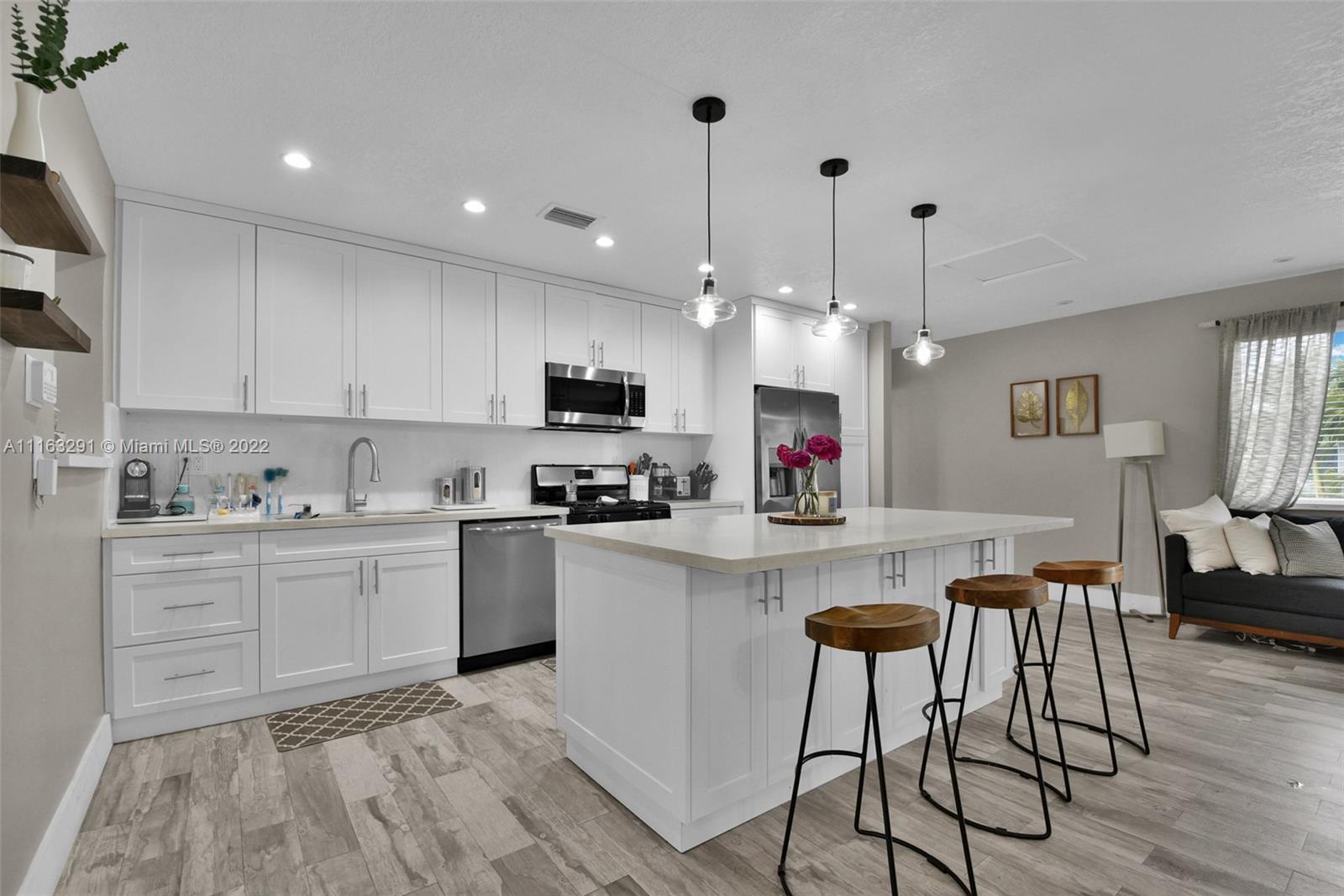 PALM SPRINGS NORTH SEC C - Residential