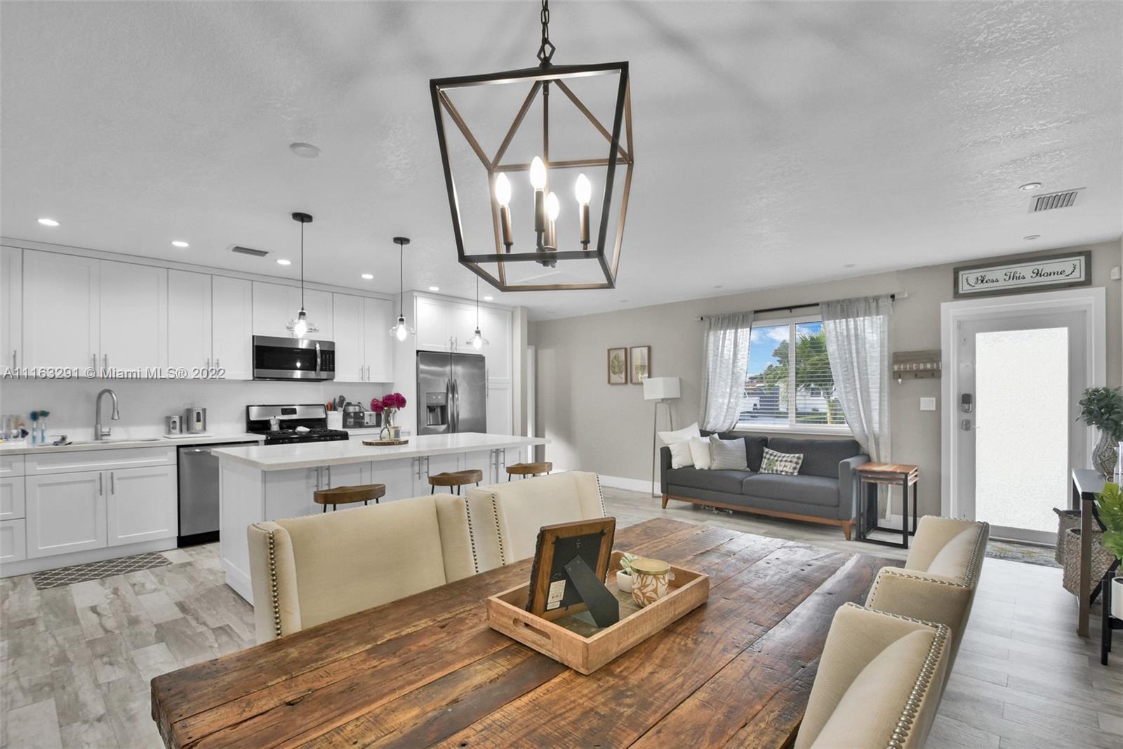 PALM SPRINGS NORTH SEC C - Residential