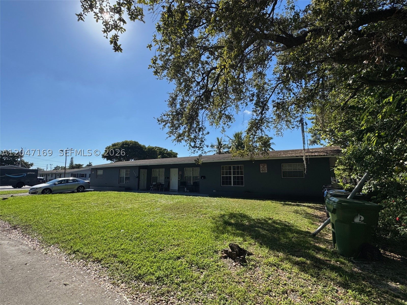 ROBERTSON PARK - Residential Income