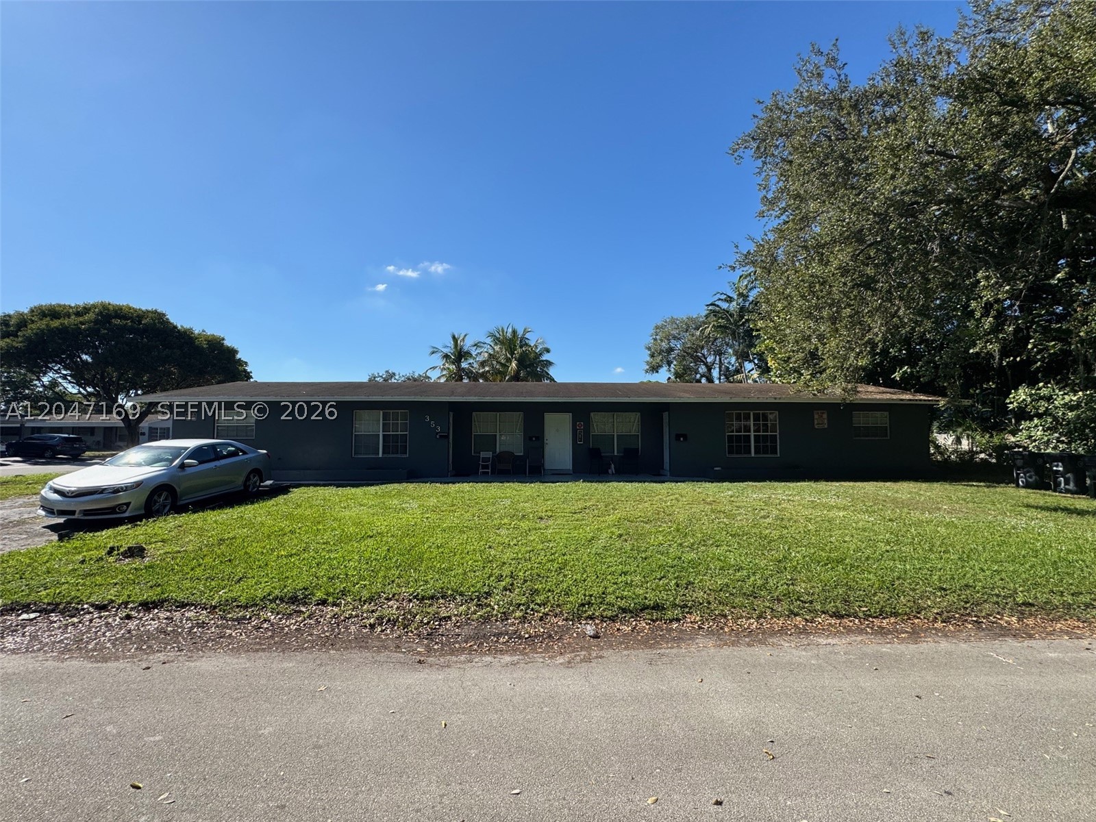 ROBERTSON PARK - Residential Income