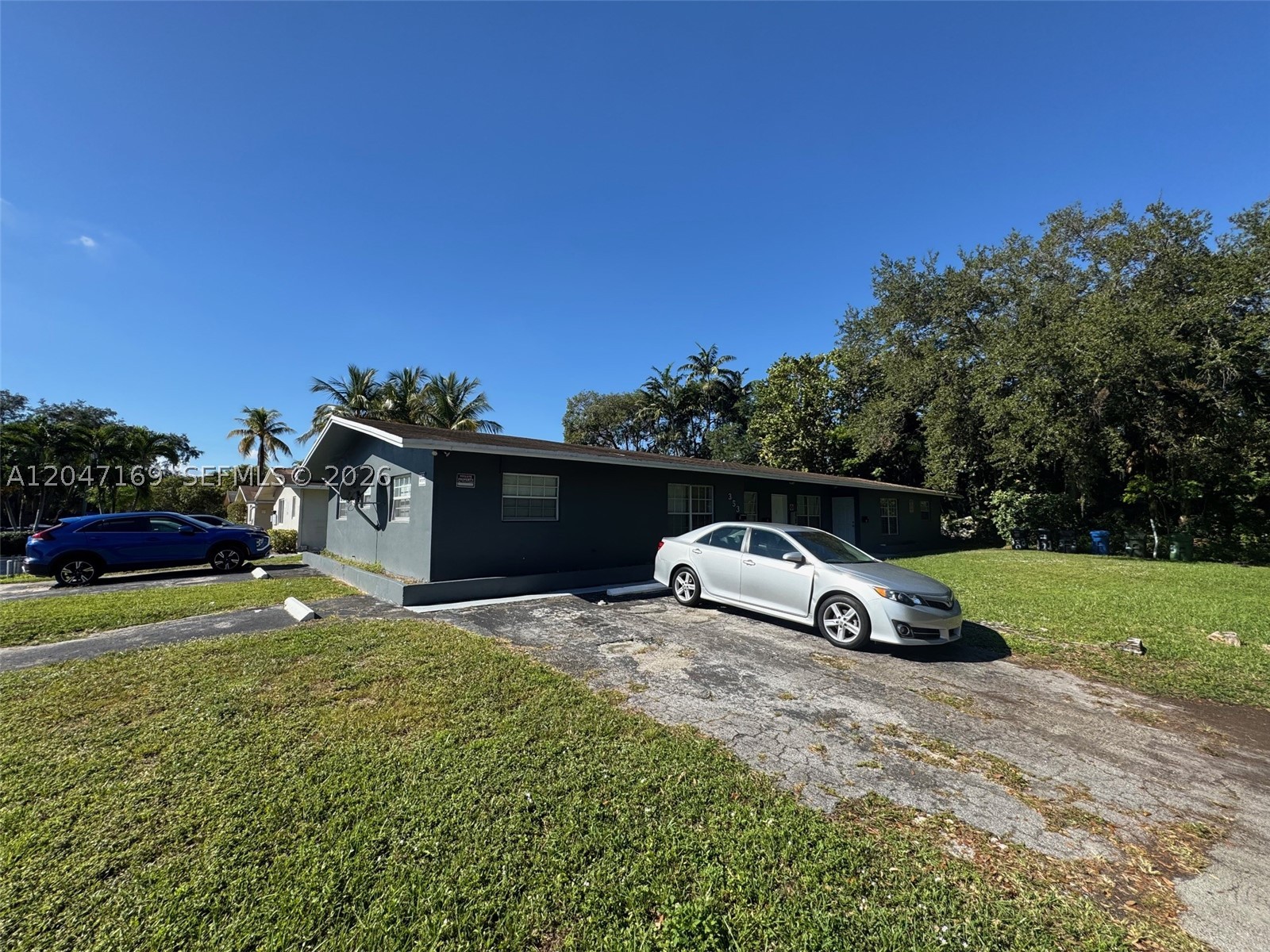 ROBERTSON PARK - Residential Income
