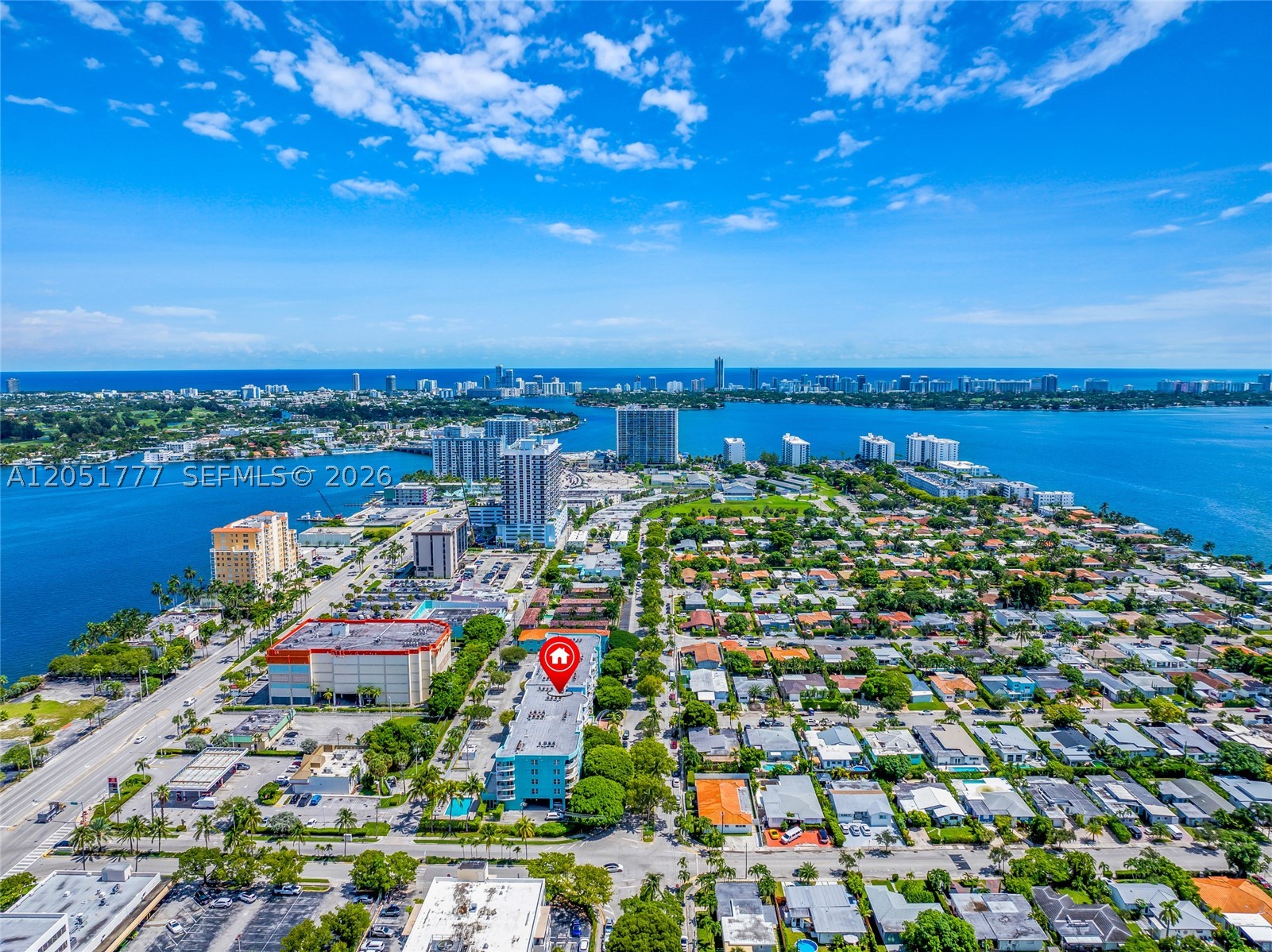 BREEZE CONDO - Residential