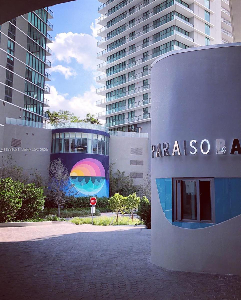 PARAISO BAYVIEWS CONDO - Residential