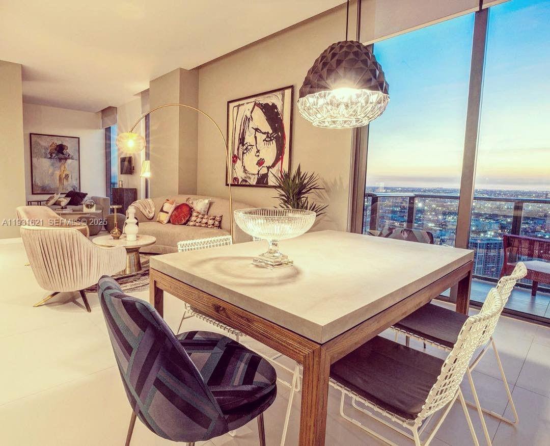 PARAISO BAYVIEWS CONDO - Residential