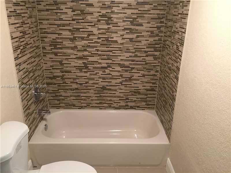 DADELAND PLACE CONDO - Residential Lease