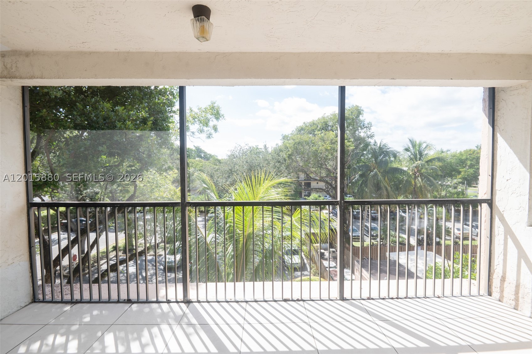 ROYAL PALM AT PLANTATION - Residential