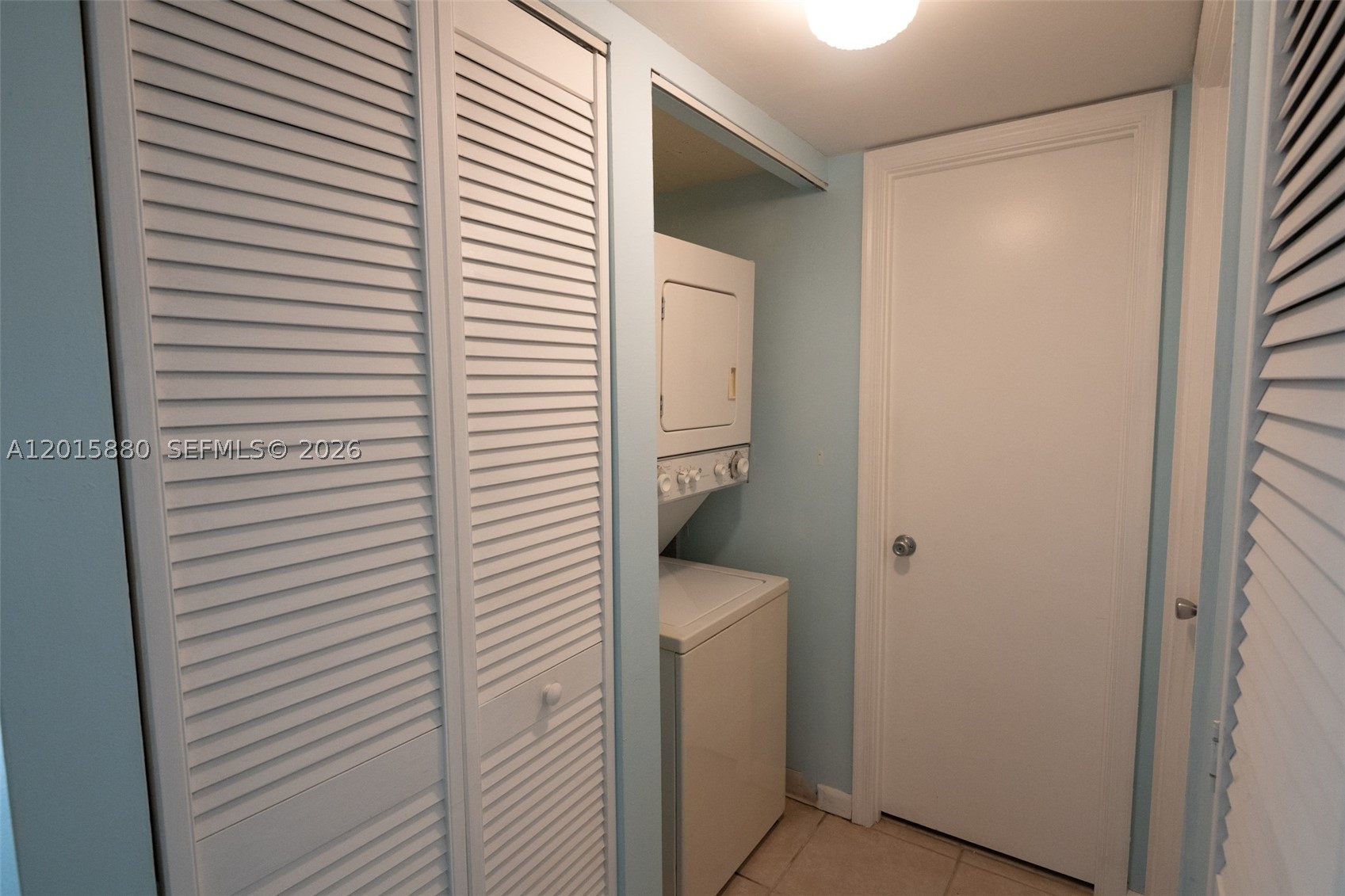 ROYAL PALM AT PLANTATION - Residential