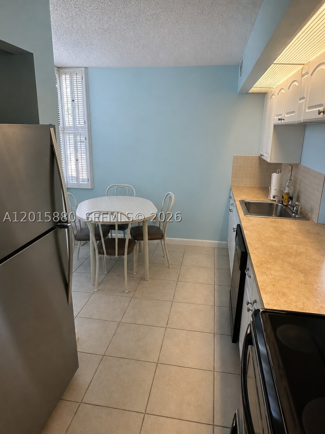 ROYAL PALM AT PLANTATION - Residential