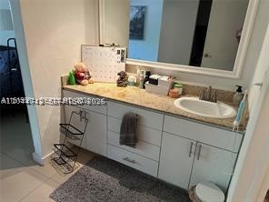 VILLA CAPRI CONDO - Residential Lease