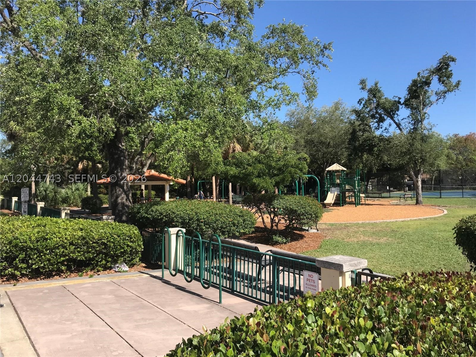 VILLA CAPRI CONDO - Residential Lease