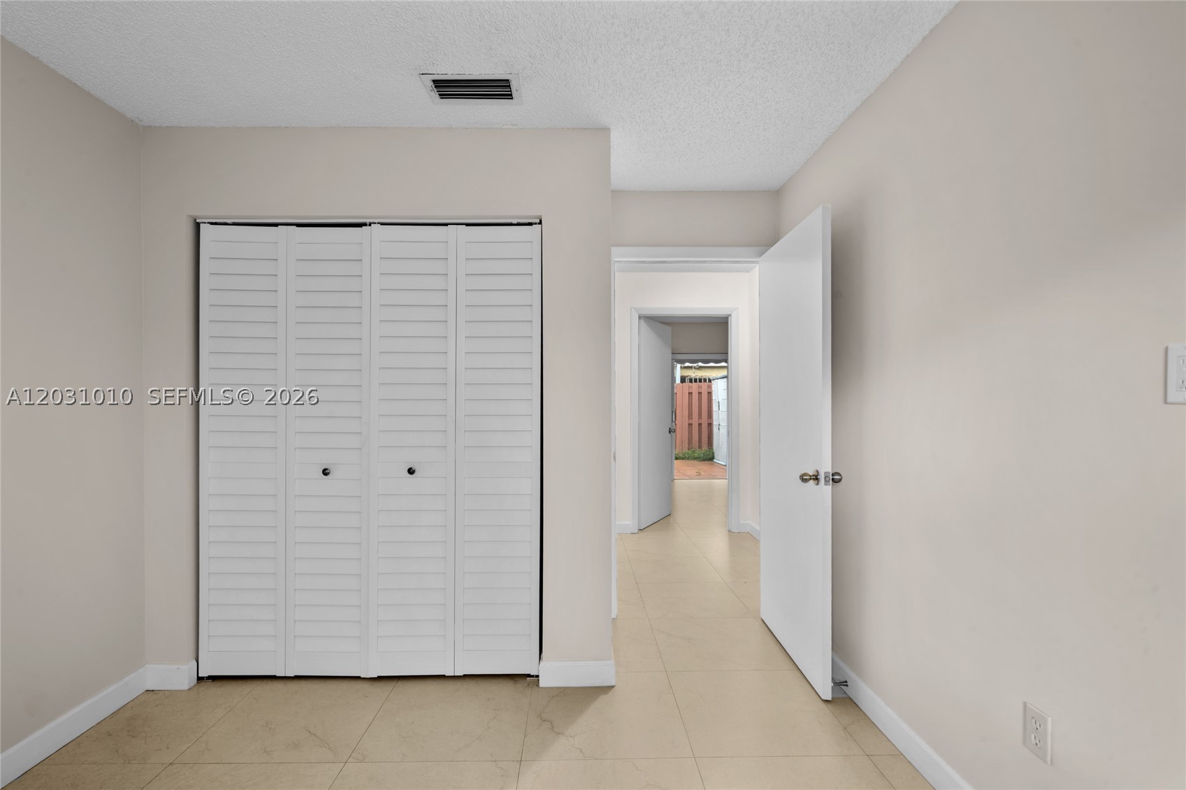 VILLAS AT BRISTOL PARK CO - Residential