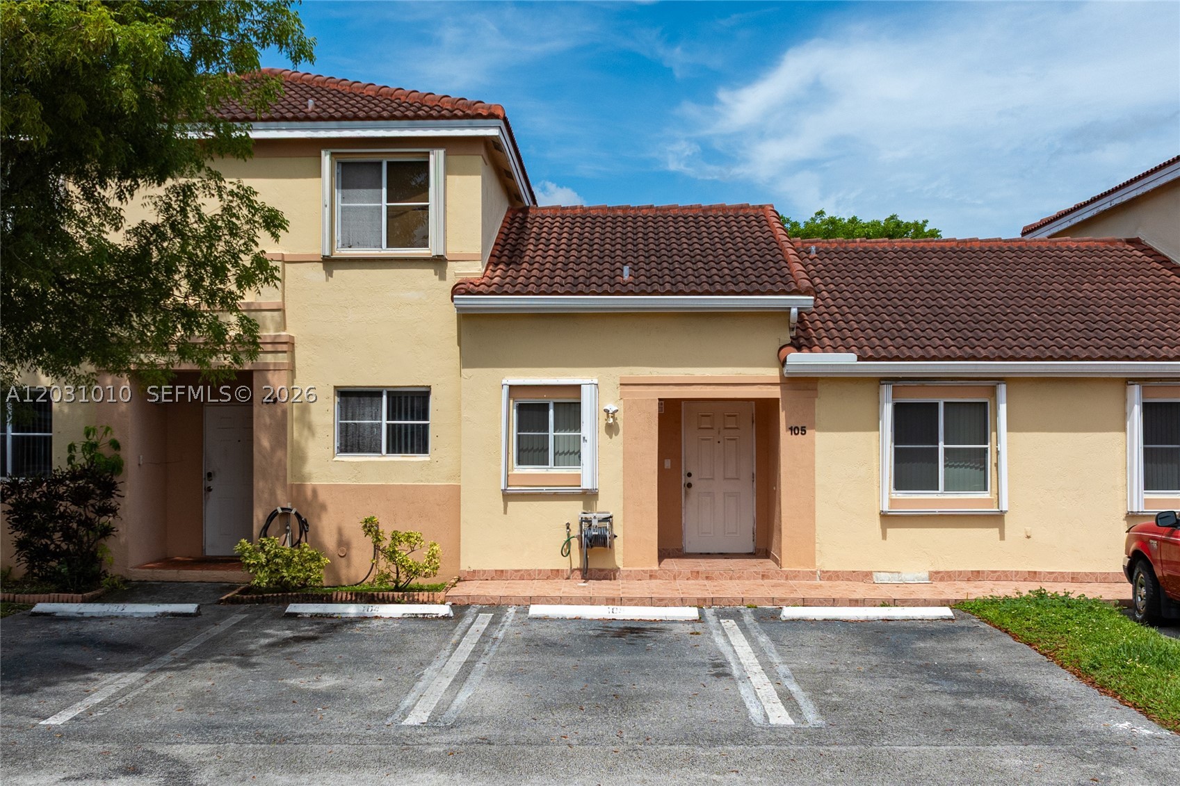 VILLAS AT BRISTOL PARK CO - Residential