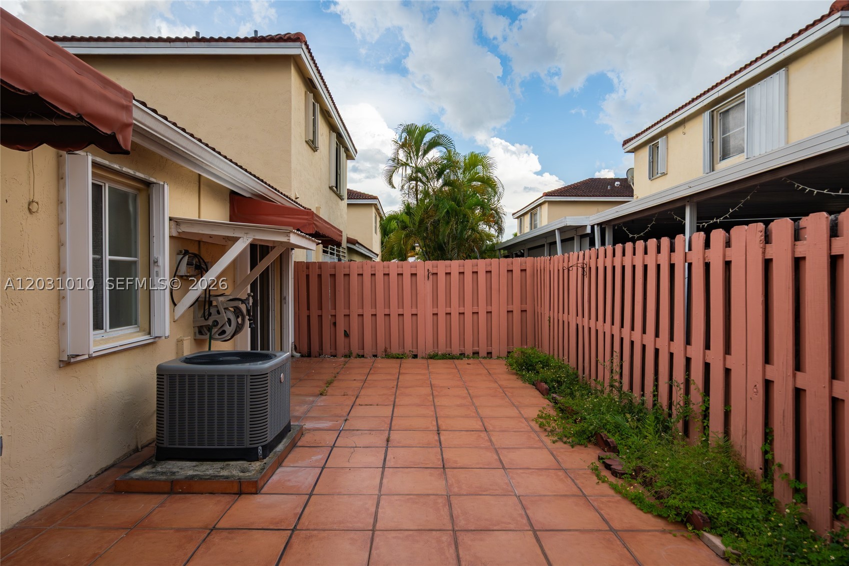 VILLAS AT BRISTOL PARK CO - Residential