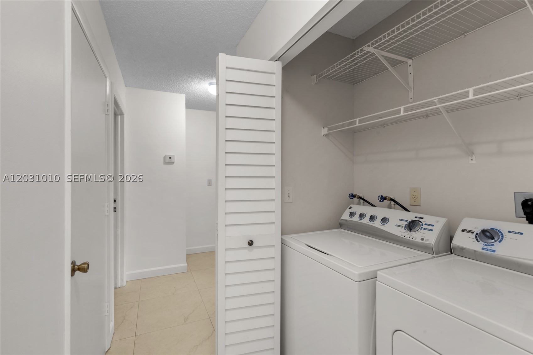 VILLAS AT BRISTOL PARK CO - Residential