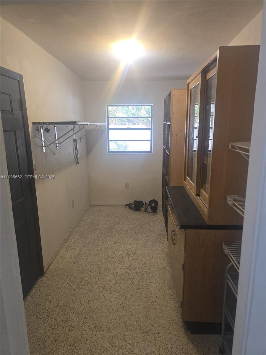 CORAL PARK ESTATES SEC 5 - Residential