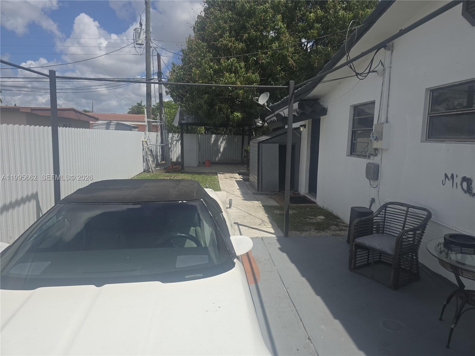 CORAL PARK ESTATES SEC 5 - Residential