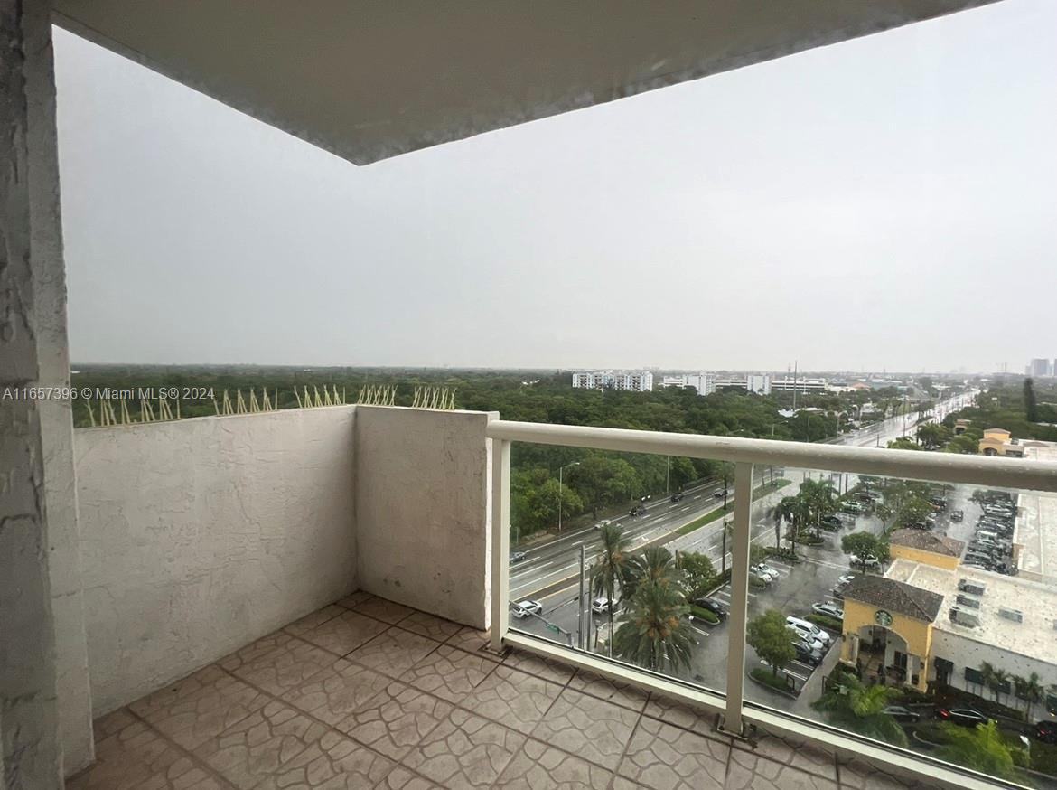 SAILBOAT CAY CONDO - Residential