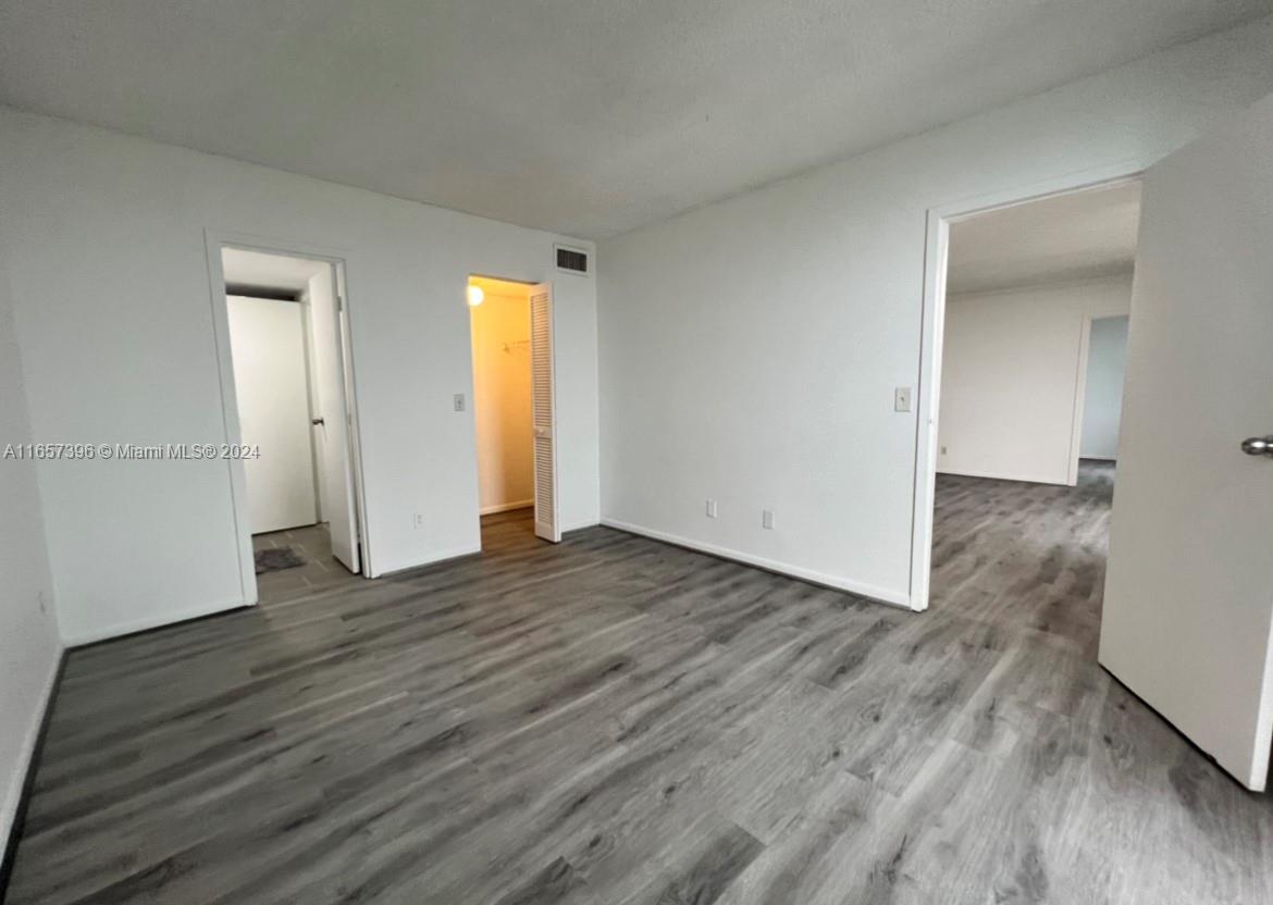 SAILBOAT CAY CONDO - Residential