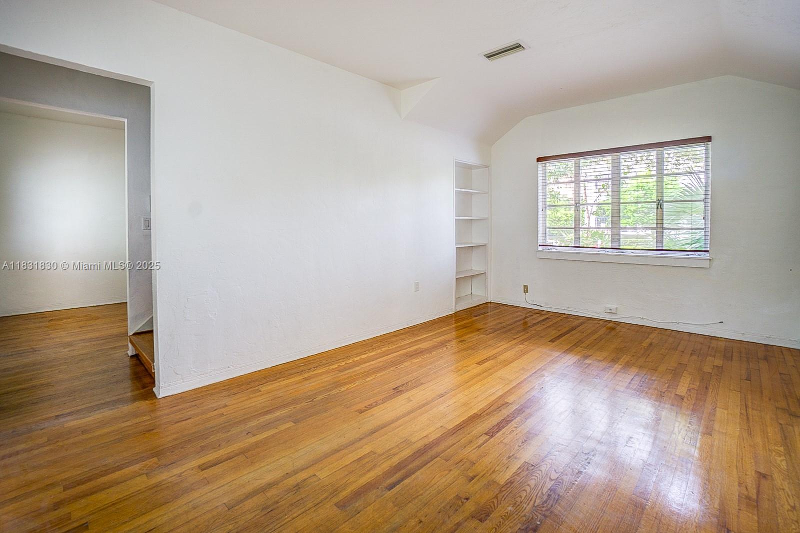 Colonial Villas - Residential Lease