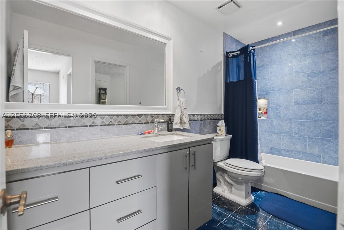 CARIBBEAN SPRINGS VILLAGE - Residential