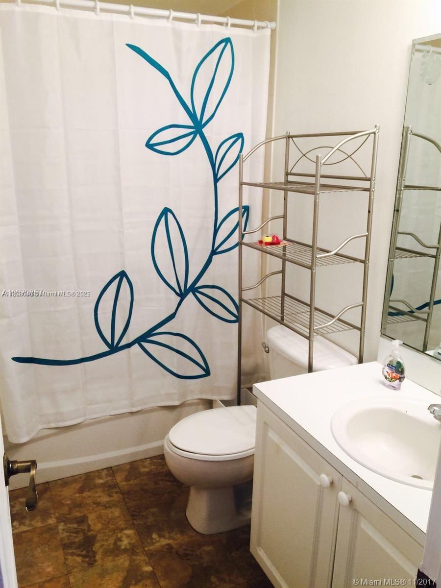 THE PALMS CONDO - Residential Lease