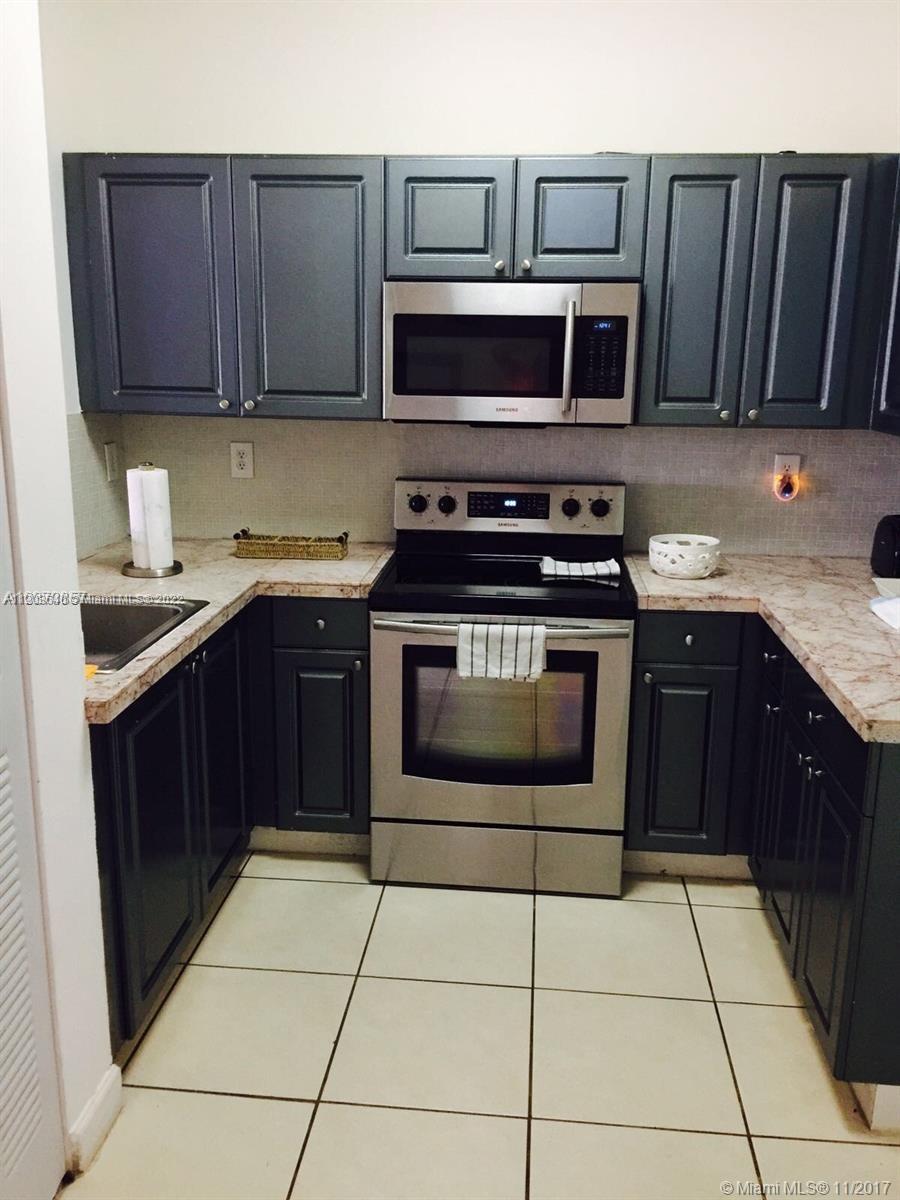 THE PALMS CONDO - Residential Lease