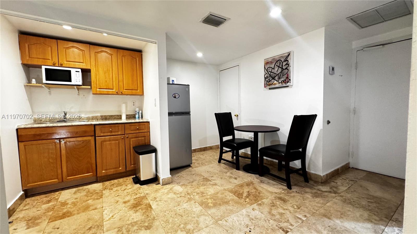 FOUR AMBASSADORS CONDO PH - Residential