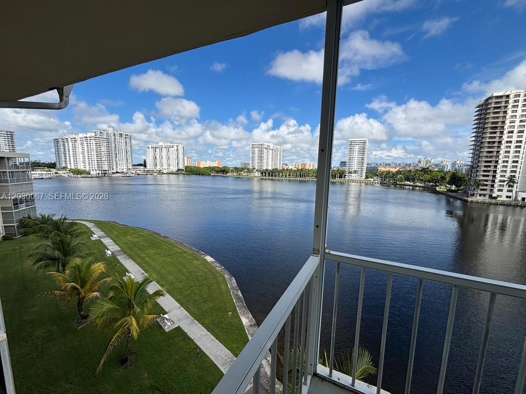 POINT EAST ONE CONDO-BLDG - Residential Lease