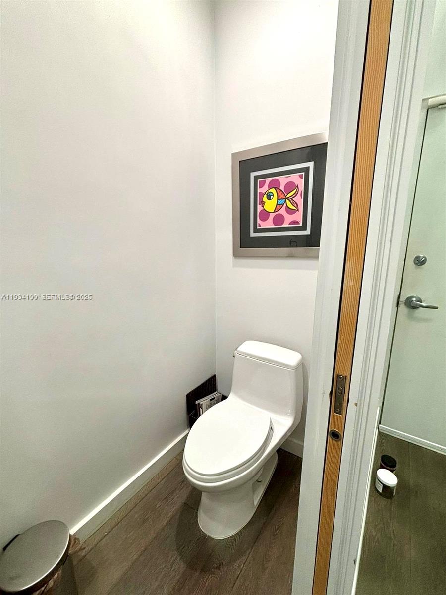 ILONA CONDO - Residential Lease