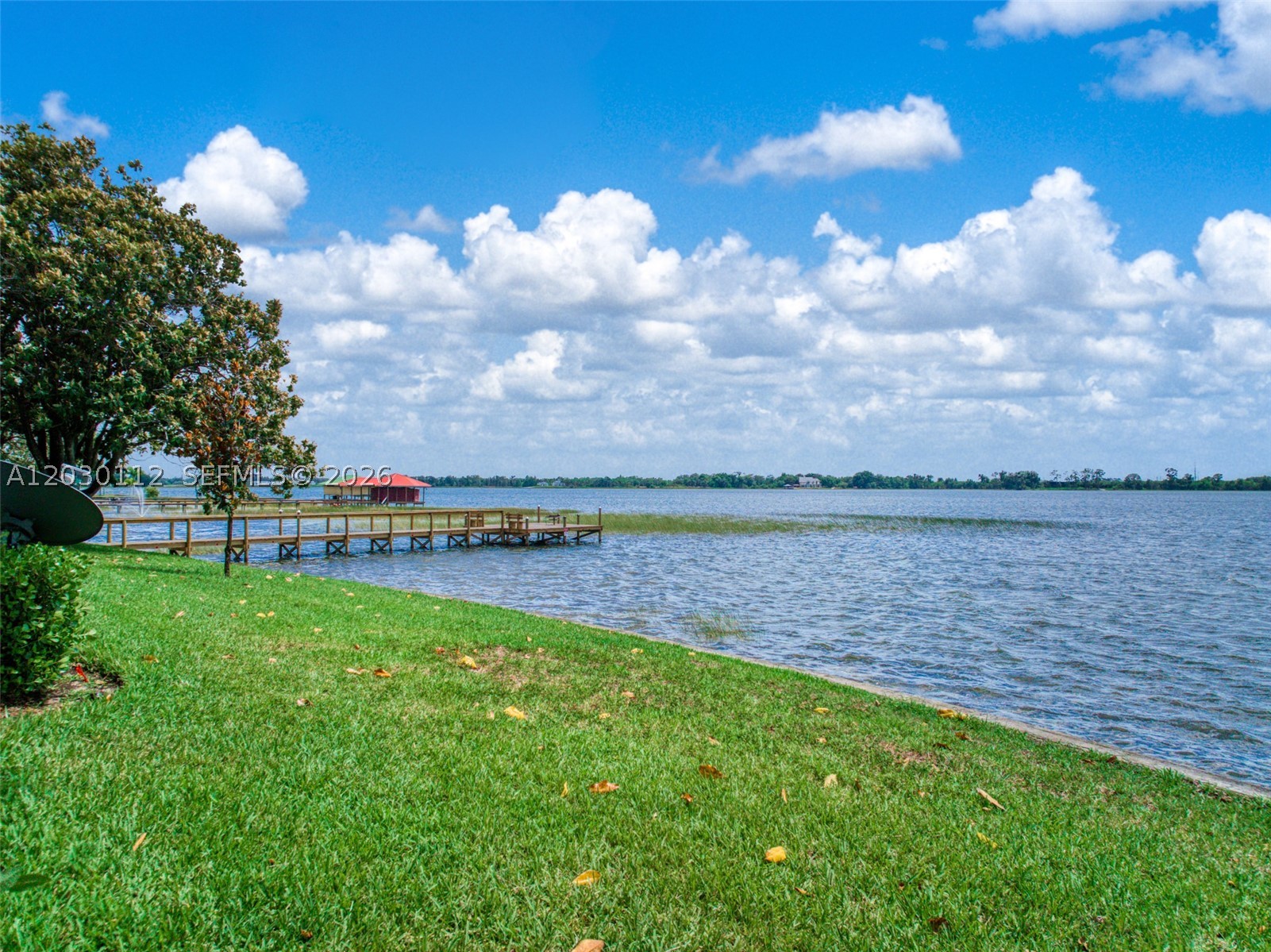 4561.00 - RUTTAN VILLAS - Residential
