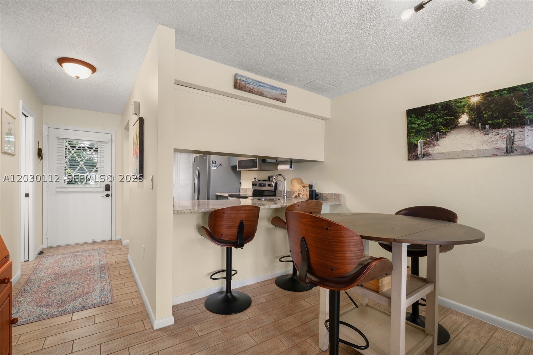 4561.00 - RUTTAN VILLAS - Residential