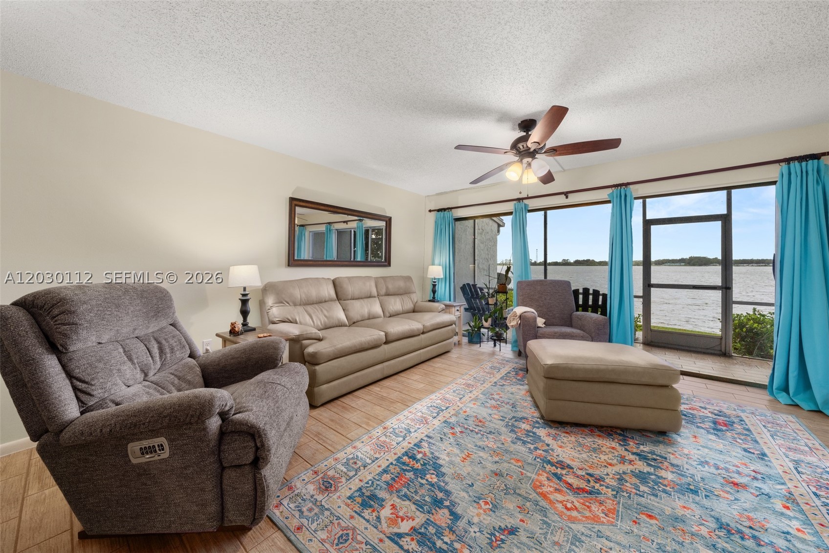 4561.00 - RUTTAN VILLAS - Residential