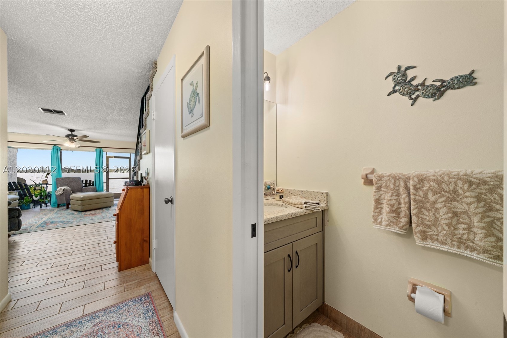 4561.00 - RUTTAN VILLAS - Residential