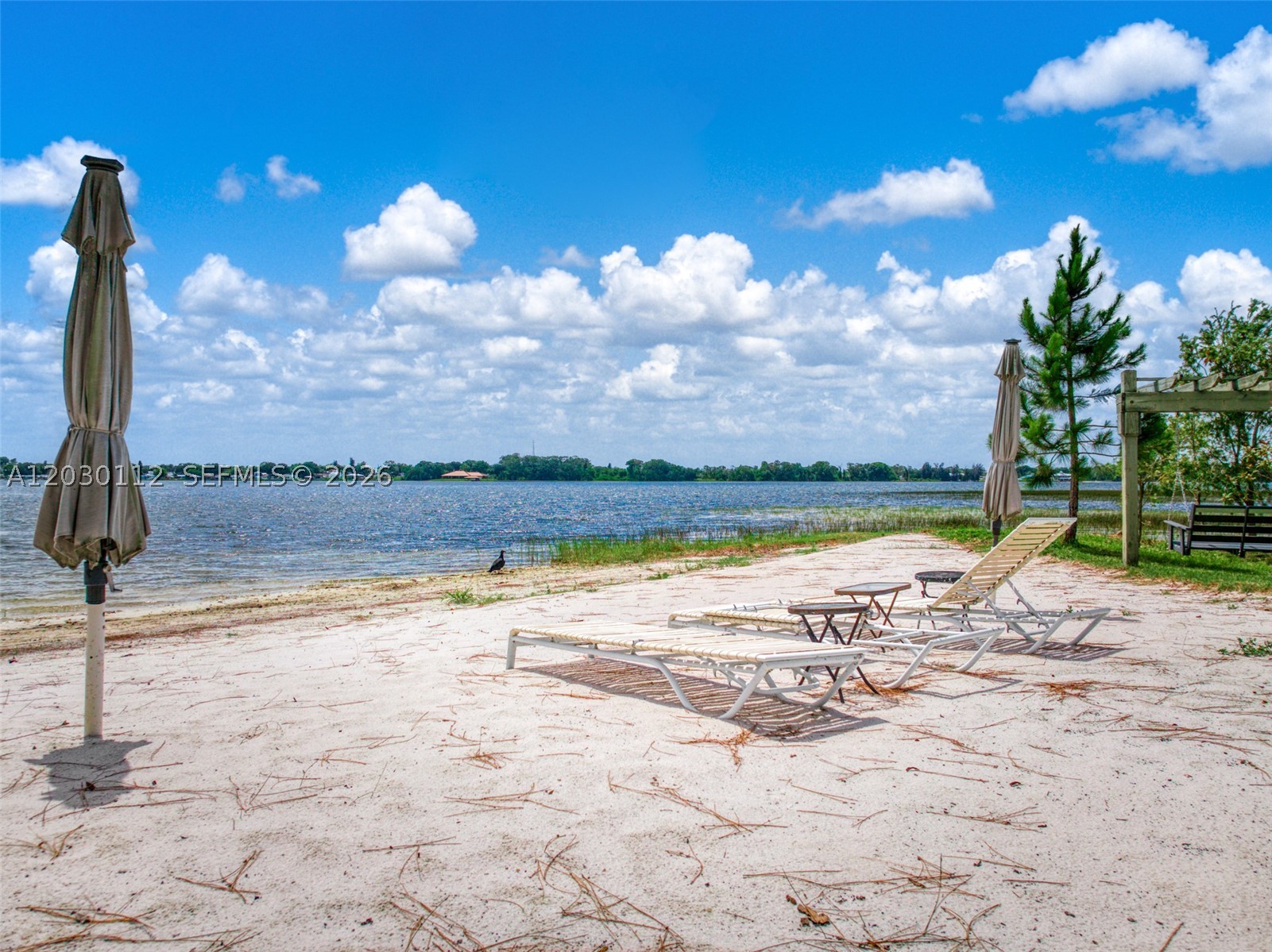 4561.00 - RUTTAN VILLAS - Residential
