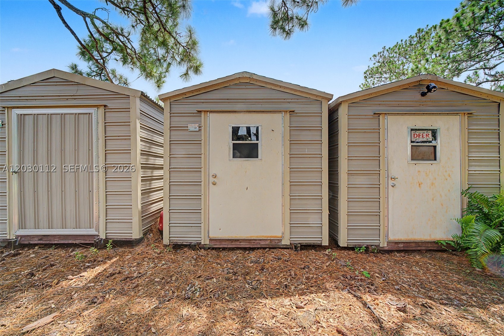 4561.00 - RUTTAN VILLAS - Residential