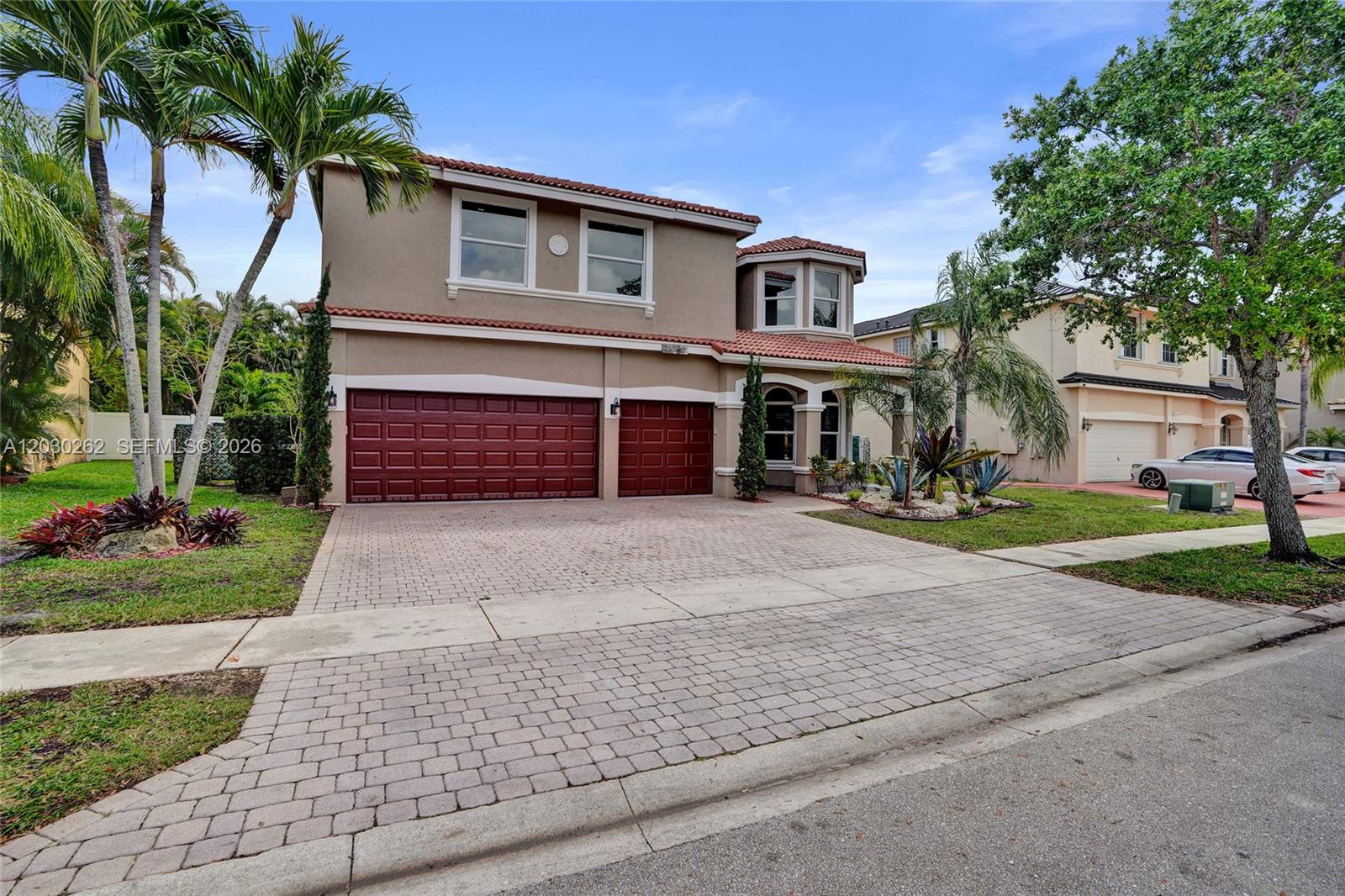 HEFTLER HOMES AT PEMBROKE - Residential