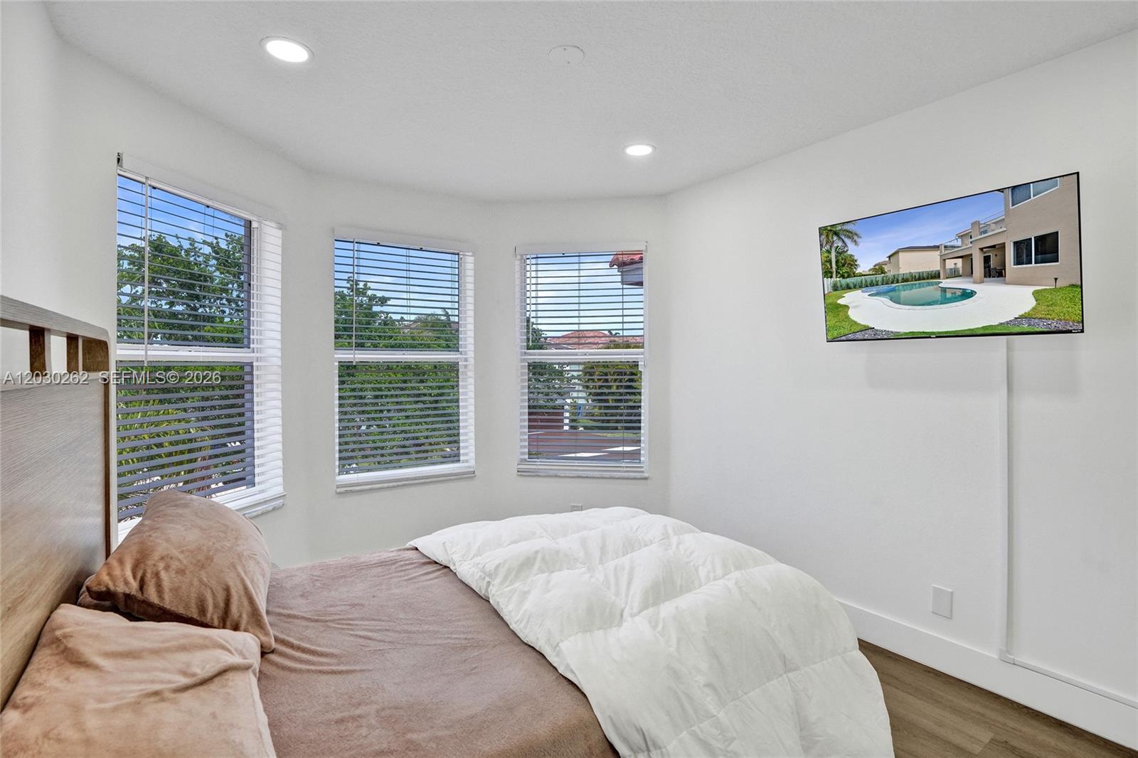 HEFTLER HOMES AT PEMBROKE - Residential